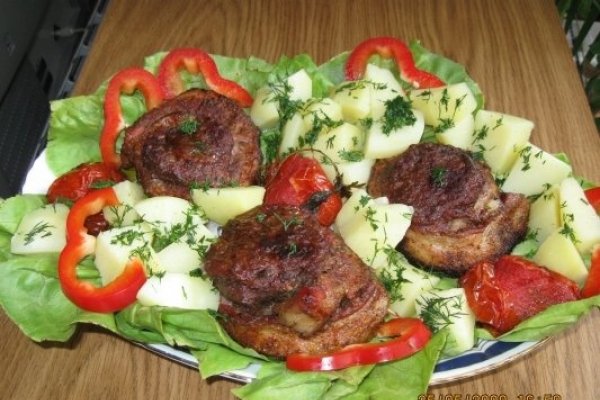 PIEPT DE PORC UMPLUT SI TAPETAT