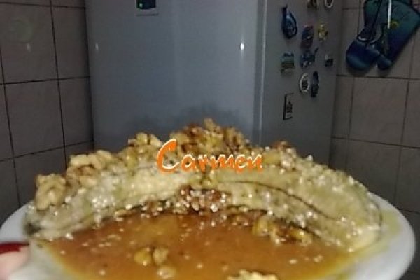 Banane cu nuci si lichior de portocale