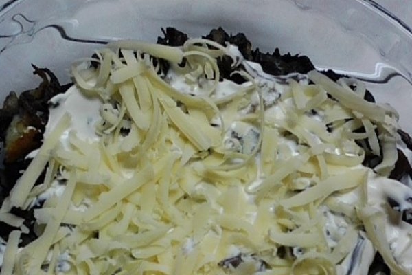 Medalion de rechin cu ciuperci la cuptor