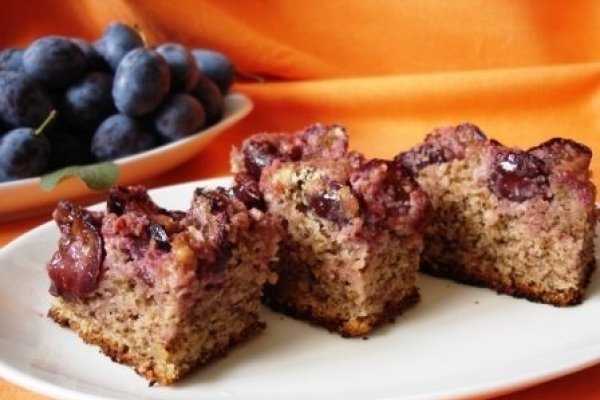 Prajitura cu prune si nuci