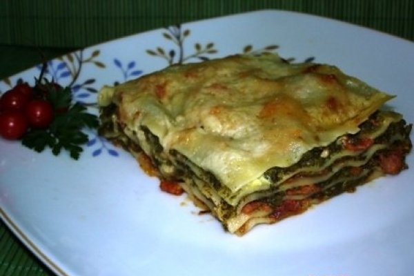 Lasagna cu trei feluri de branza si spanac
