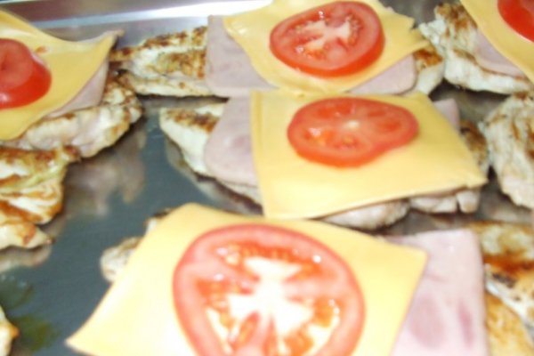 valdostana de pui (2 portii)