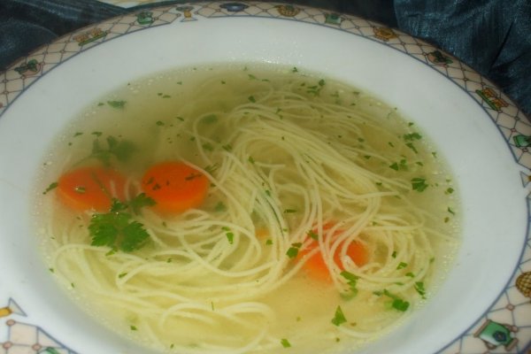 Supa de tacam de curcan cu taitei