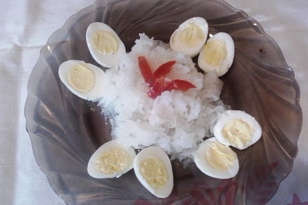 Salata de ridiche alba cu oua de prepelita