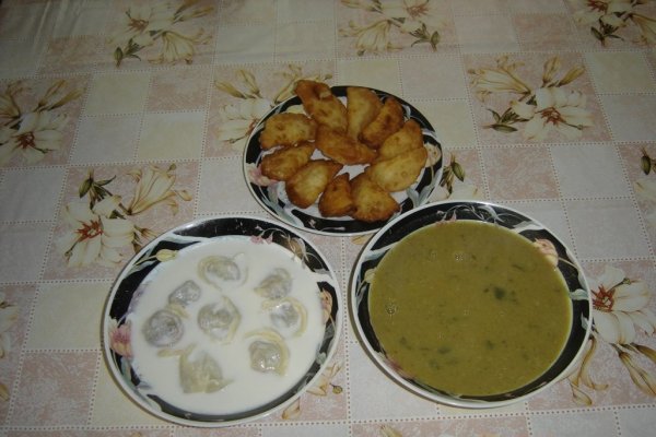 Shish Barak bi laban-Placintele cu carne in supa de iaurt