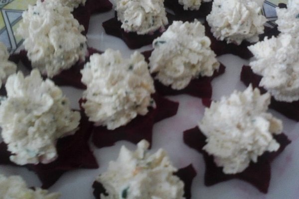 Stelute cu pasta de branza