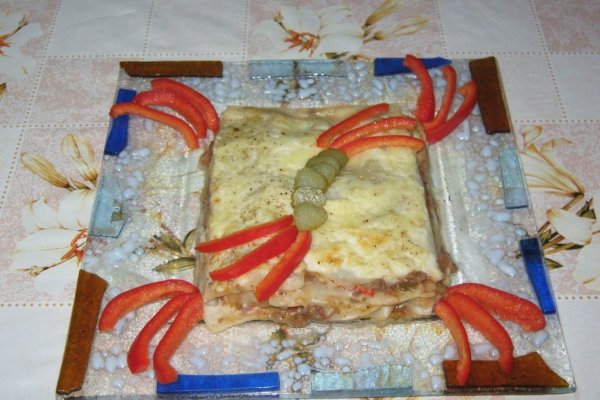 Lasagna cu carne de vita macinata si legume