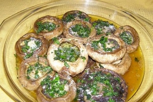 ciuperci champignon cu lamaie
