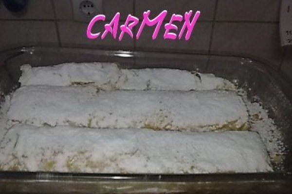 Placinta cu foi subtiri si branza de vaci dulce