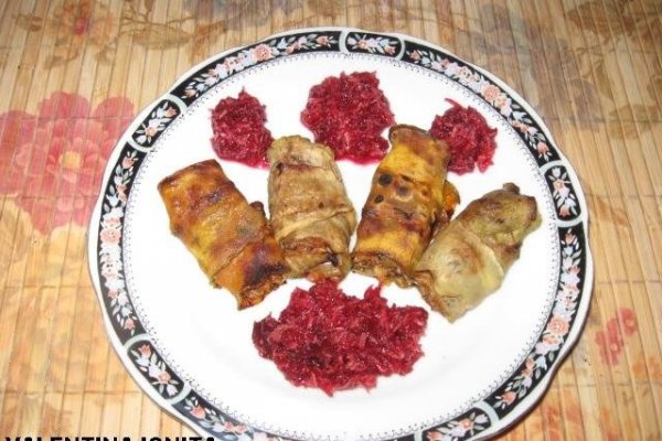 Rulouri de dovlecel si de dovleac umplute cu legume - de post - Reteta casei