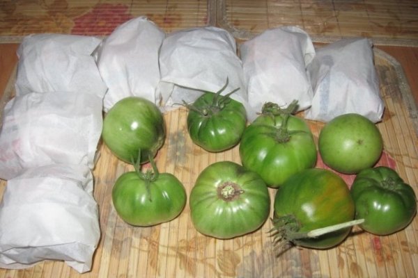 Rosii coapte in propria camara