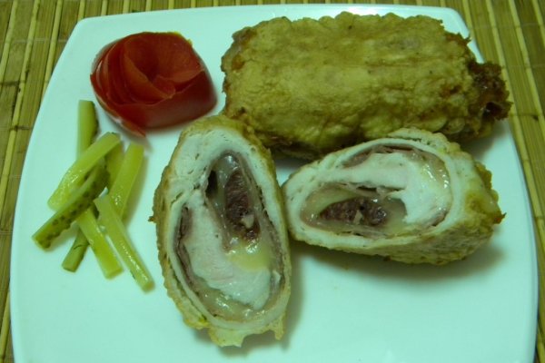 Rulouri din piept de pui