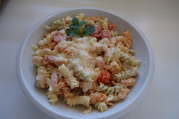 Paste cu pui si bacon