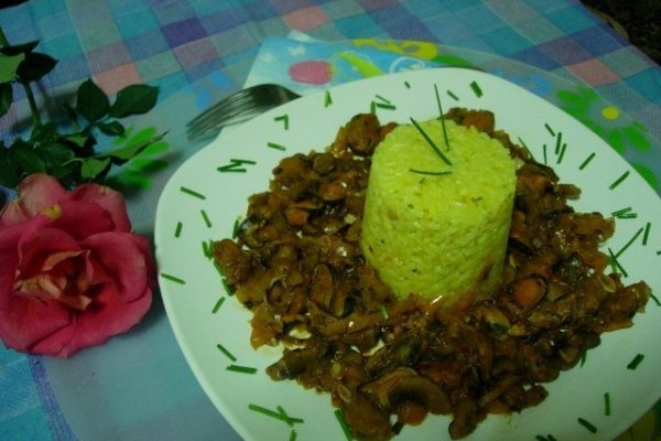 Scoici cu ciuperci si orez