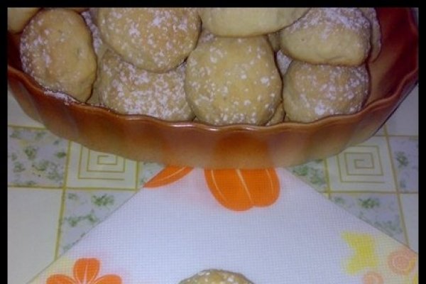 Biscuiti pufosi cu iaurt