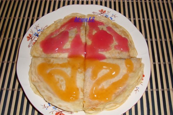 Clatite cu gem si topping