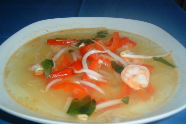 Supa Thai cu creveti si orez