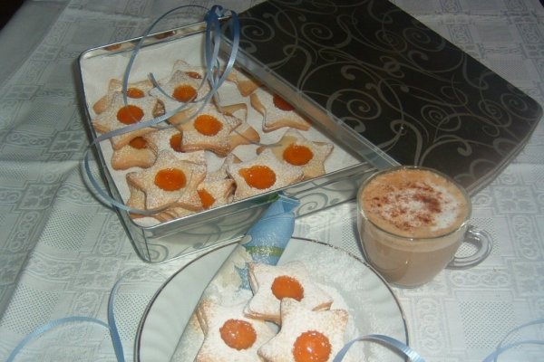 Stelute cu gem de caise