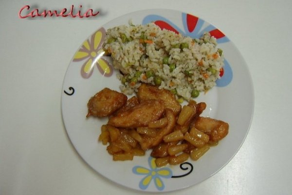 Pui cu ananas si Rizi-bizi