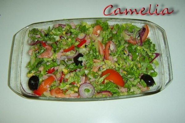 Salata cu sunca York