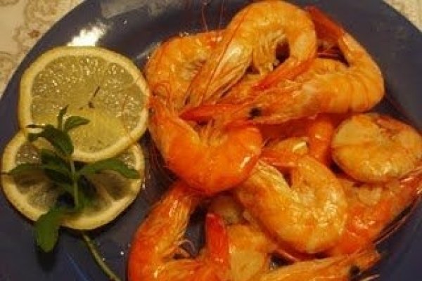 Creveti cu usturoi si vin alb