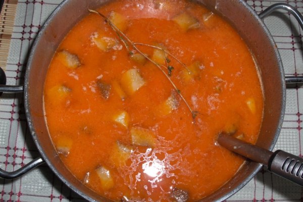 Ciorba de legume cu carne