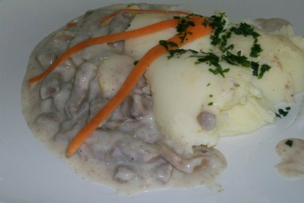 Escalop felii,in sos