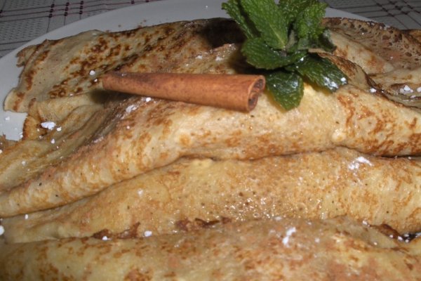 Clatite de mere caramelizate