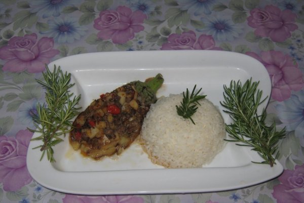 Vinete umplute la cuptor-specific tarilor arabe