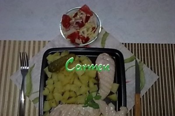 Piept de curcan cu cartofi natur