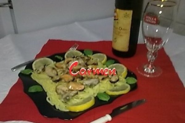 Scoici cu garnitura de spaghete