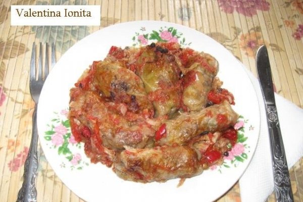 Sarmale cu orez in foi de varza dulce