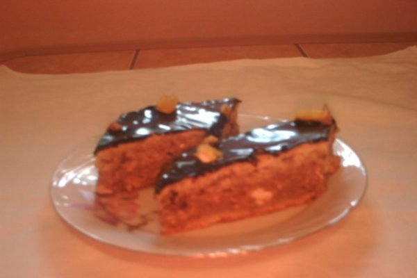 Prajiture de mere cu nuca si branza dulce