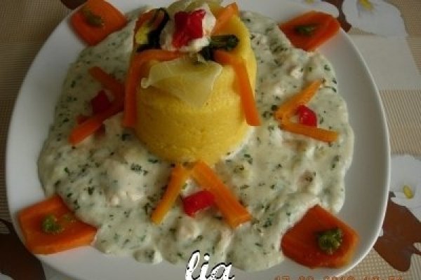 Ciulama de pui cu mamaliguta