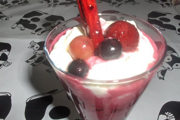Mousse din Fructe de Padure