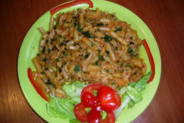 Fasole galbena  pastai cu usturoi