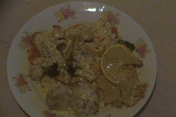 File de cod cu legume si sos de smantana cu ciuperci