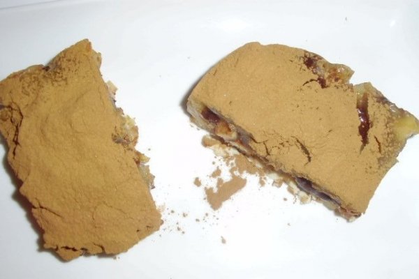 Tort de mere cu biscuiti