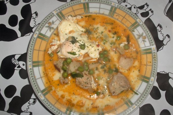 Mazare in vin si bacon cu oua romanesti