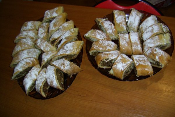 Placinta cu mere si nuca (de post)