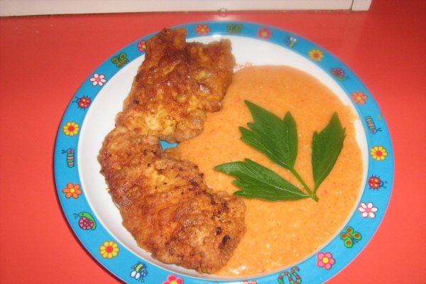 Snitele de pui cu piure de orez