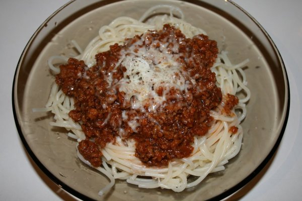 Spaghete bolognese
