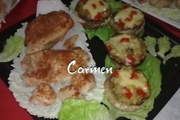 Curcan la tava,cu ciuperci umplute