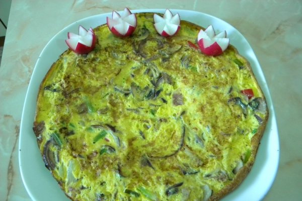Frittata cu legume si prosciutto crudo