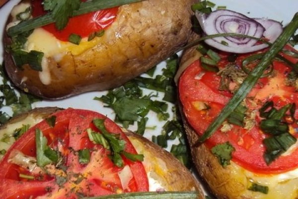 Cartofi umpluti, la cuptor