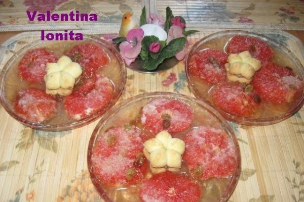 Grapefruit rosu in sos caramel