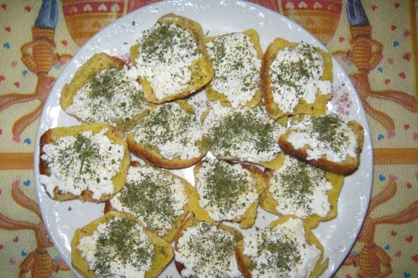 Bulete de cascaval la cuptor,aperitiv adaptat