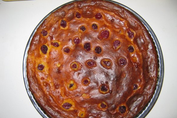 Pasca cu branza si visine ,fara aluat