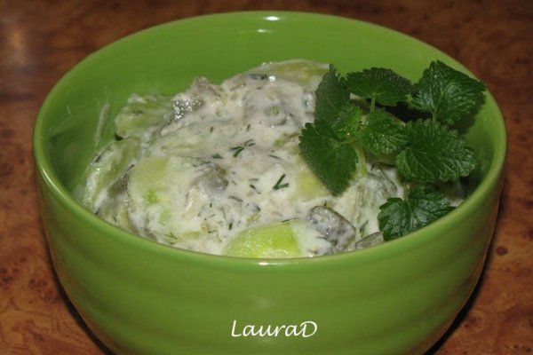 Spaghete cu sos acrisor