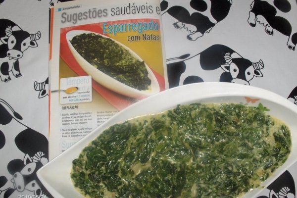 Spanac cu smântânã(Esparregado com natas)